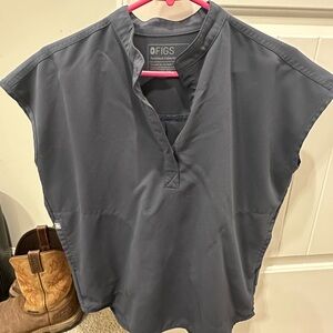 FIGS Women's Dark Harbor Top and Pants